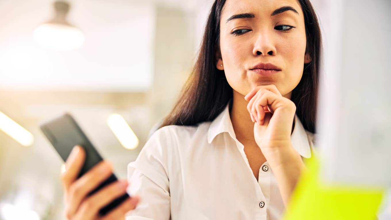 6 dolog, amit még az okos nők is tesznek, amikor szerelmesek, és ami a pszichológia szerint mindent elront